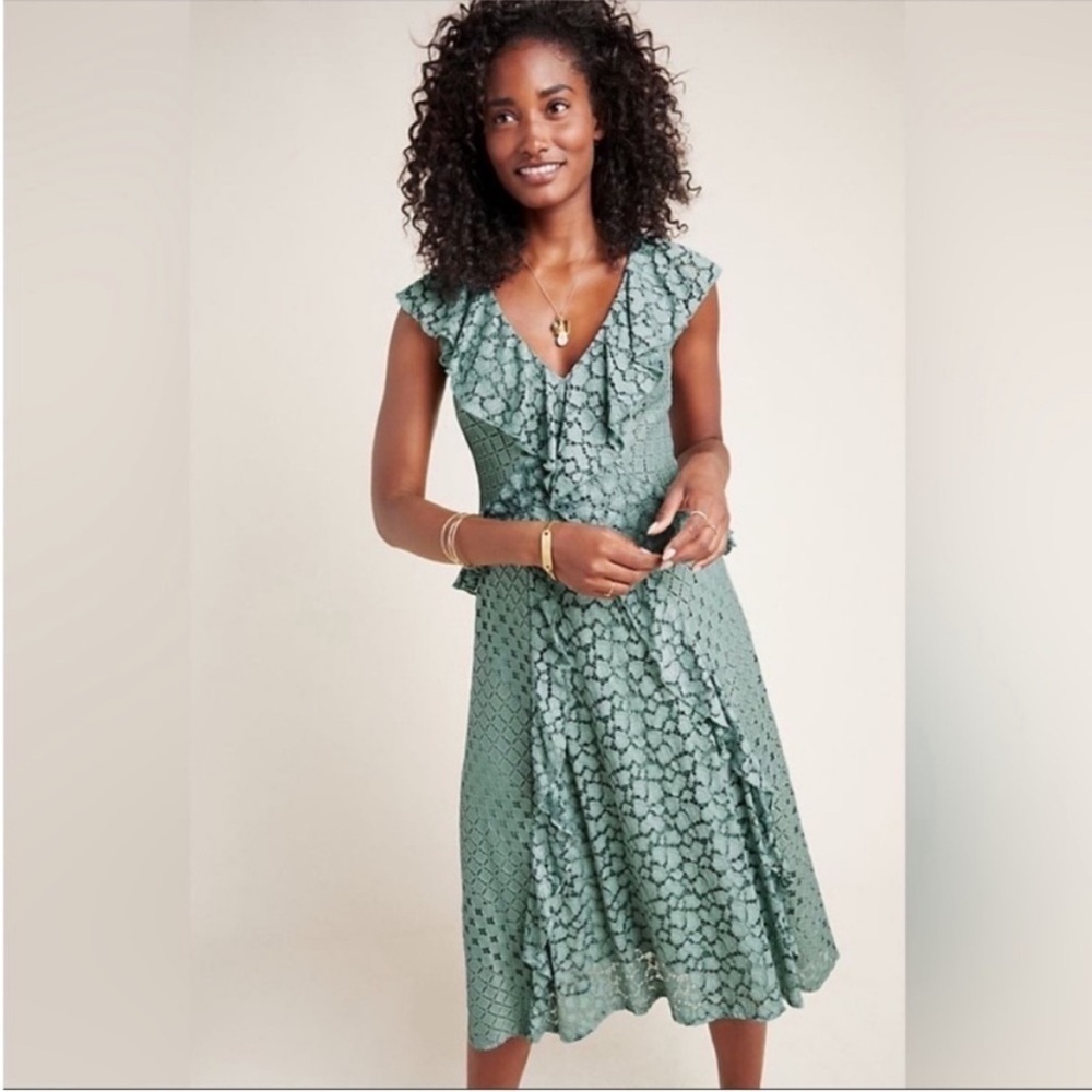 ANTHROPOLOGIE Antoinette Ruffled Midi Dress V neck Lace Mint Green Sz 6